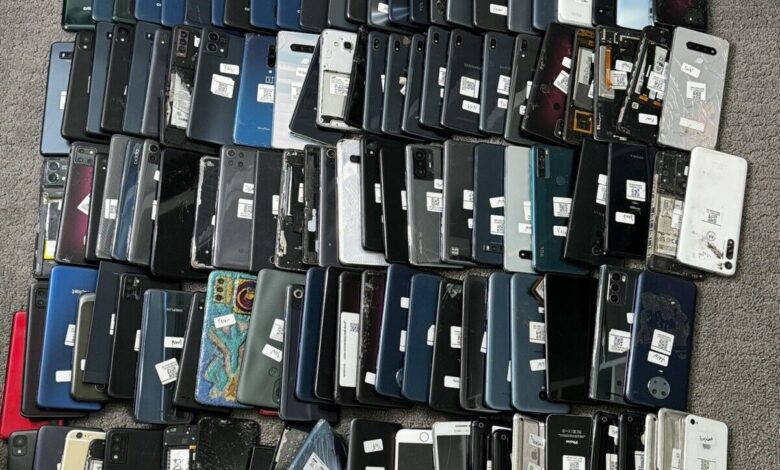 Cellphones Worth R55m Found Stashed in Ceiling at China Mall | Virgo