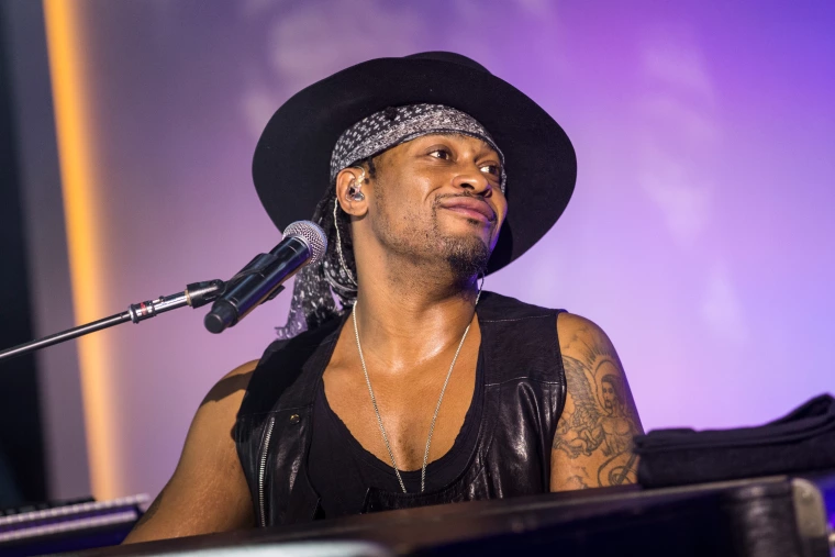 Dangelo | Virgo