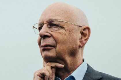 Klaus Schwab