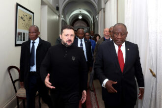 Ukrainian President Volodymyr Zelensky and South African President Cyril Ramaphosa