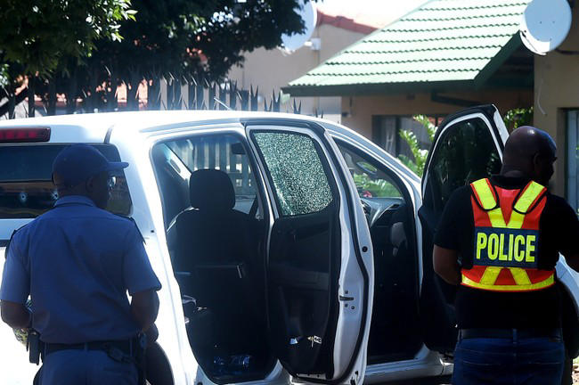 Police have confirmed that Wiandre Pretorius' car was riddled with no less than 16 bullets